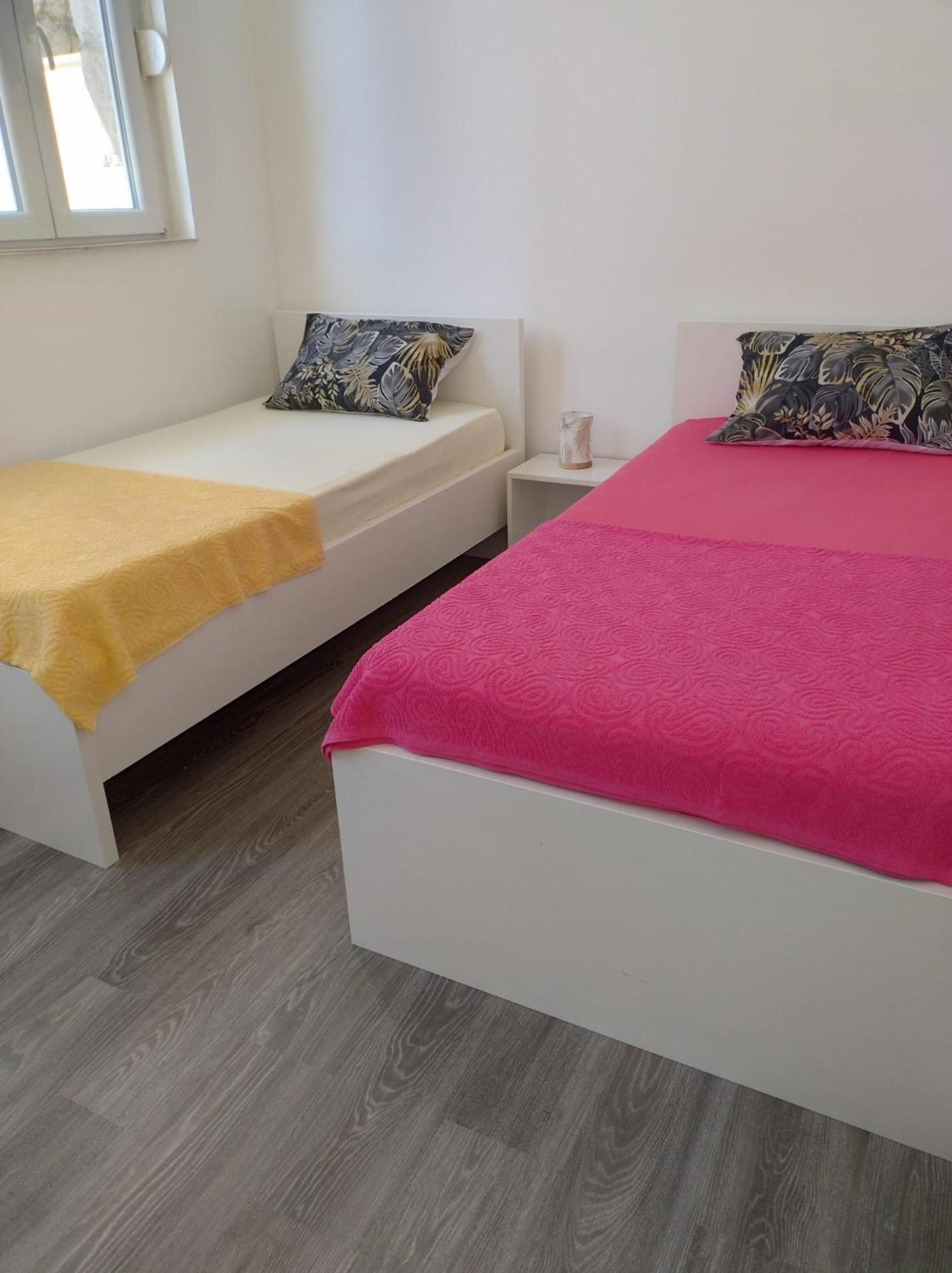Tany Apartment Драмал Екстериор снимка